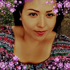 Meet your Posher, Gladis